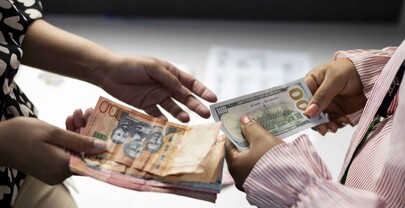 El d&oacute;lar se vende este lunes a RD$59.11 y mantiene tendencia a la baja