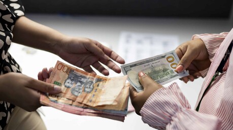 El d&oacute;lar se vende este lunes a RD$59.11 y mantiene tendencia a la baja