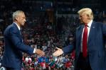 Trump incluye a Robert F. Kennedy Jr. en su equipo de transición presidencial