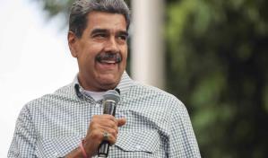 Maduro pide al mundo respetar su reelección, un mes después del controvertido resultado