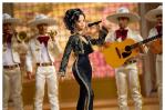 Mattel lanza una muñeca Barbie de colección en honor al cantautor Juan Gabriel