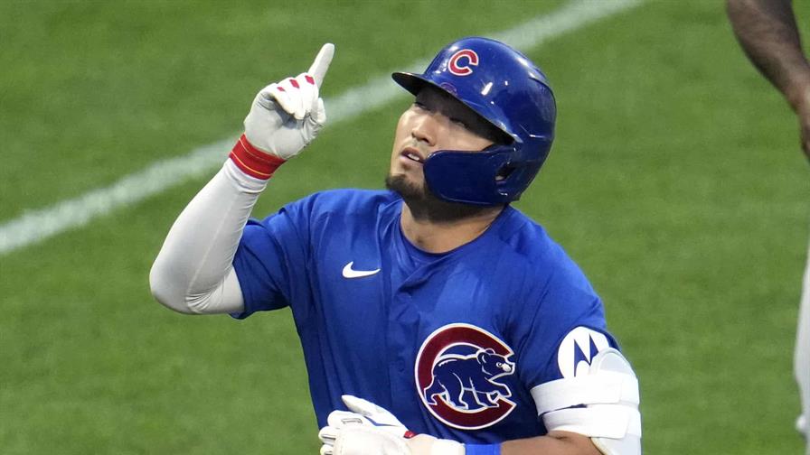Jonrones consecutivos de Suzuki y Kelly impulsan a los Cubs para comandar la serie ante Padres