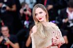 Angelina Jolie y su encrucijada vital en Couture, protagonistas en San Sebastián
