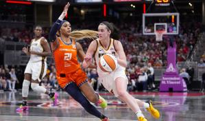 Caitlin Clark suma otro récord a su carrera de novata en la WNBA