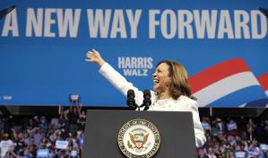 Kamala Harris dice que los electores están listos para un nuevo camino hacia adelante