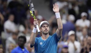 Un irreconocible Carlos Alcaraz naufraga en la 2da ronda del US Open al caer ante Van de Zandschulp