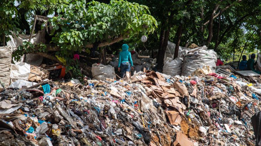 El MNRD asegura que los recicladores estarían en peligro con el cierre previsto de 30 vertederos