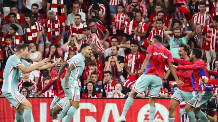 Atlético de Madrid vence al Athletic de Bilbao y se aferra al segundo puesto de la liga