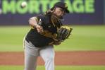 Luis Ortiz consigue sexta victoria, Piratas superan  3-0 a Guardianes
