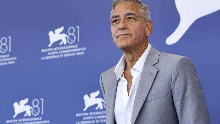 George Clooney aplaude a Joe Biden por su acto desinteresado de renunciar al poder