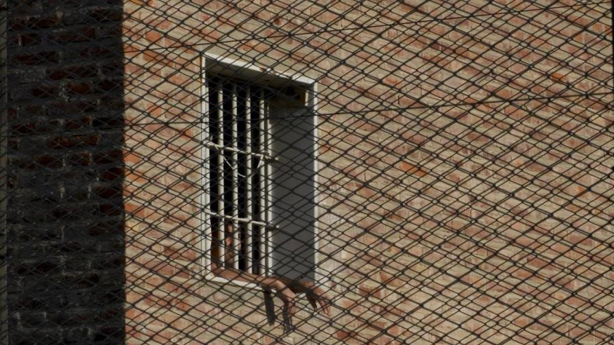 Fuertes disturbios en una cárcel de menores de Milán ante situación penitenciaria límite