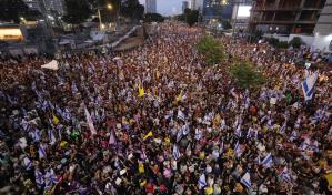 Protestas en las calles de Israel exigen a Netanyahu un acuerdo inmediato con Hamás