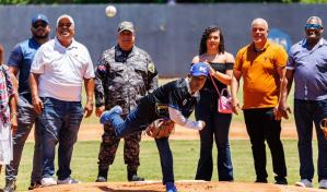 Granjeros de Moca ganan dos partidos y asumen liderato de la Liga de Verano