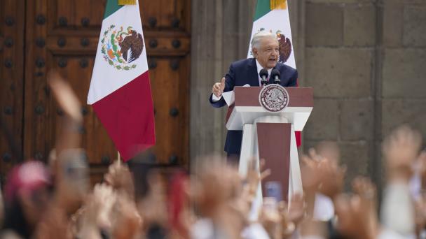 Miles de seguidores despiden a Andrés Manuel López Obrador