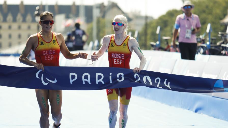 Susana Rodríguez, médica, Barbie y bicampeona paralímpica de triatlón