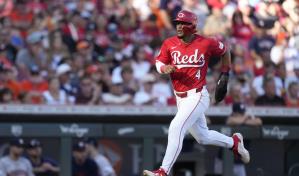 Sencillo de Santiago Espinal impulsa dos carreras y los Rojos vencen a los Astros