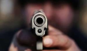 Era un policía el hombre que mató una persona, hirió a dos y se suicidó durante juego de dominó