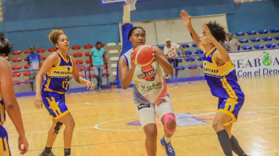 San Lázaro gana el primero de la serie final del torneo de baloncesto superior femenino