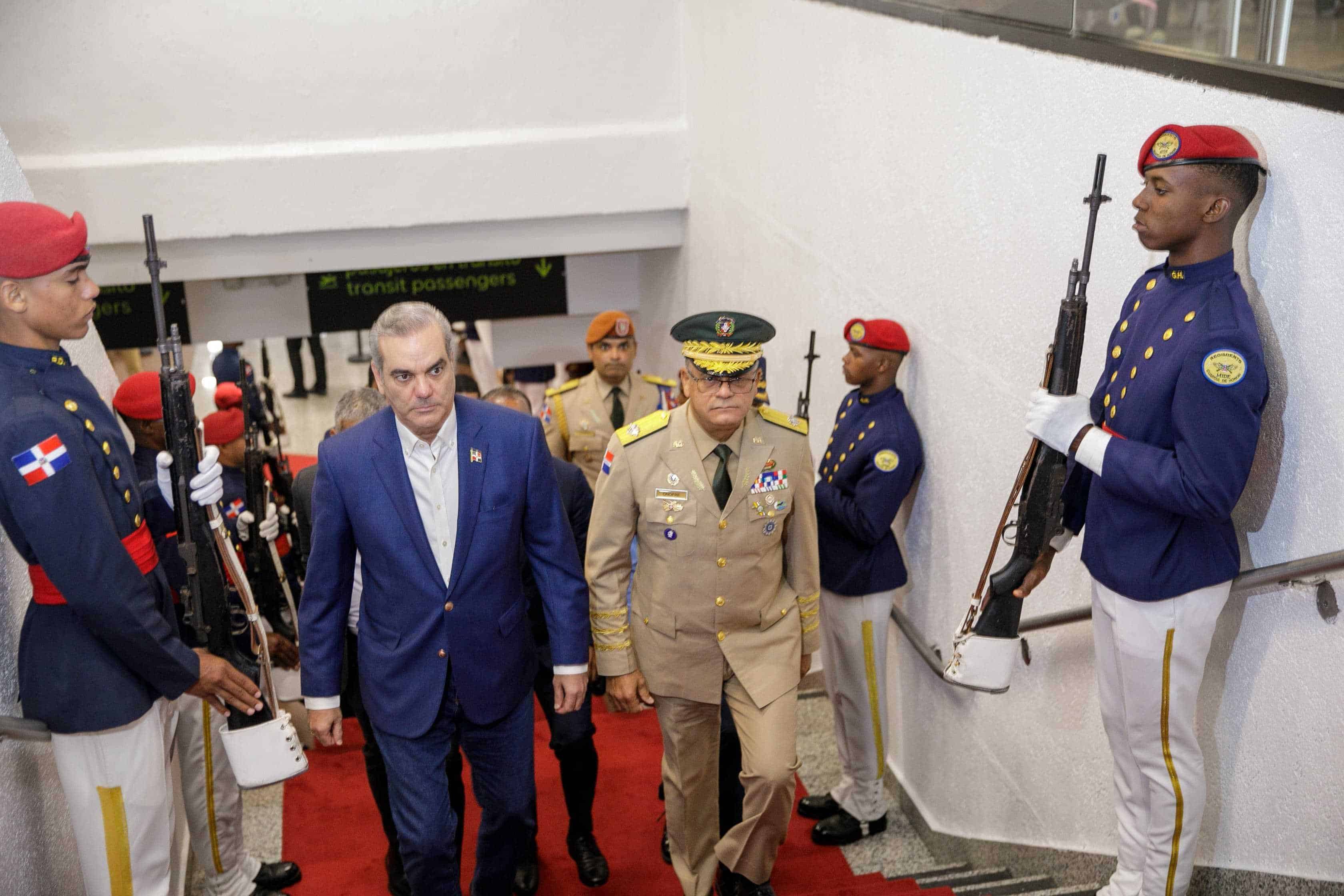 El presidente Luis Abinader salió desde el Aeropuerto Internacional de las Américas.