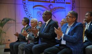 La UASD presenta la actualizaci&oacute;n curricular de 96 carreras