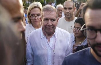 González Urrutia pide al fiscal evitar una persecución política en Venezuela