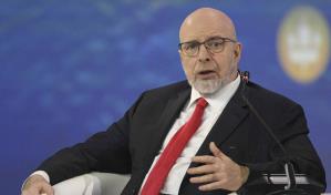 EEUU acusa a exasesor de campaña de Trump por trabajar para televisora rusa sancionada