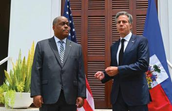 Blinken se reúne con autoridades haitianas y anuncia ayuda humanitaria de US$45 millones
