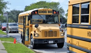 Detienen en Florida a un menor de 11 años tras falsa amenaza de bomba en una escuela