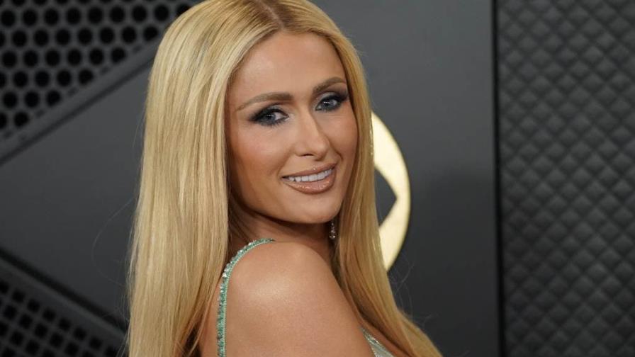 Tras 18 años de espera, Paris Hilton lanza "Infinite Icon"