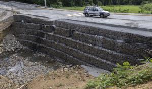 Obras Públicas corrige deterioro en avenida antigua Miguel Barceló