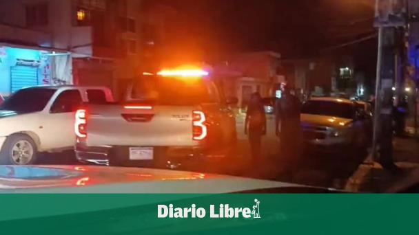 Agentes vigilan barrios en operativo contra el delito
