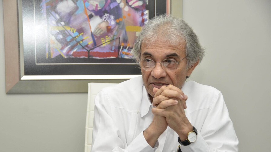 Cl&iacute;nicas privadas evaluar&aacute;n suspender servicios a afiliados de las principales ARS