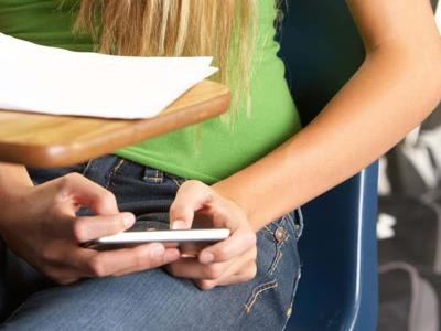 Nueva Jersey prohíbe el uso de celulares en las escuelas