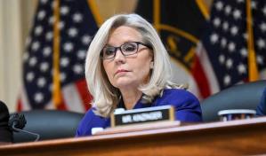 Republicana Liz Cheney advierte que votar por Trump sería una catástrofe irrecuperable