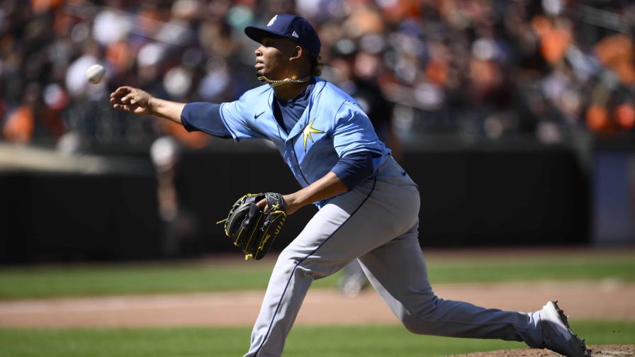 Edwin Uceta salva y Rays vencen 2-0 a Orioles