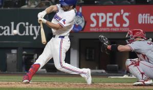 Dominicano José Leclerc gana, Vigilantes se recuperan para vencer 6-4 a Angelinos