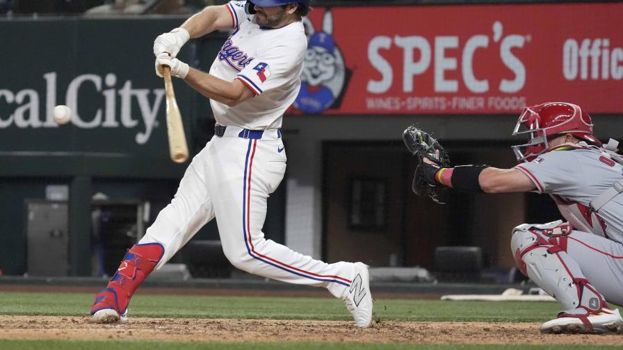 Dominicano José Leclerc gana, Vigilantes se recuperan para vencer 6-4 a Angelinos