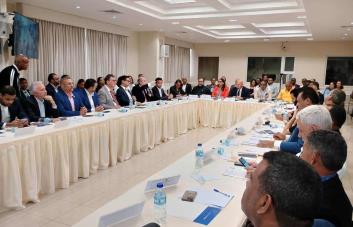 Abogados constitucionalistas dividen opiniones sobre la reforma constitucional