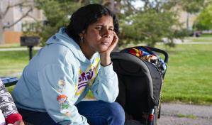 Vivo una mentira: migrantes embarazadas luchan por sobrevivir en calles de una ciudad de Colorado