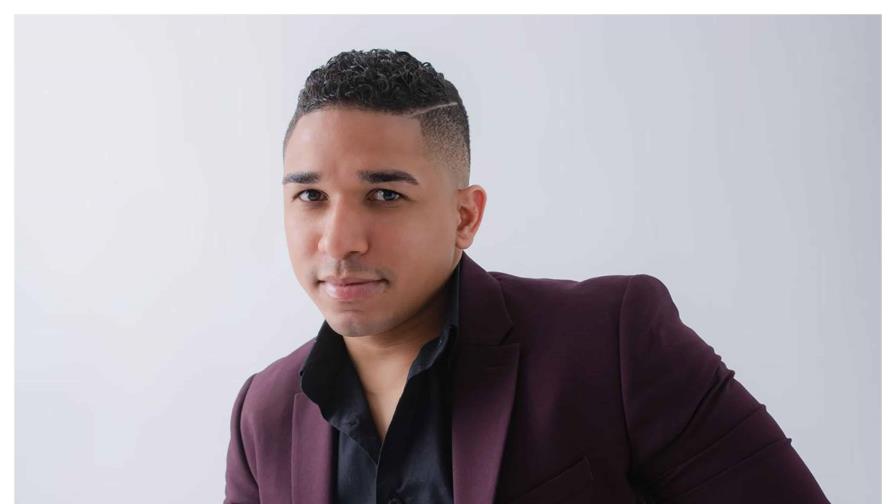 El bachatero dominicano Diony Chavez promociona “No podrás”