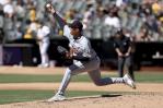 Con cuatro imparables de Sweeney y siete ponches de Madden, Tigres aplastan 9-1 a Atléticos