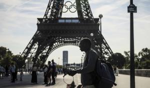 Los descendientes de Eiffel quieren la retirada de los anillos olímpicos para finales de año