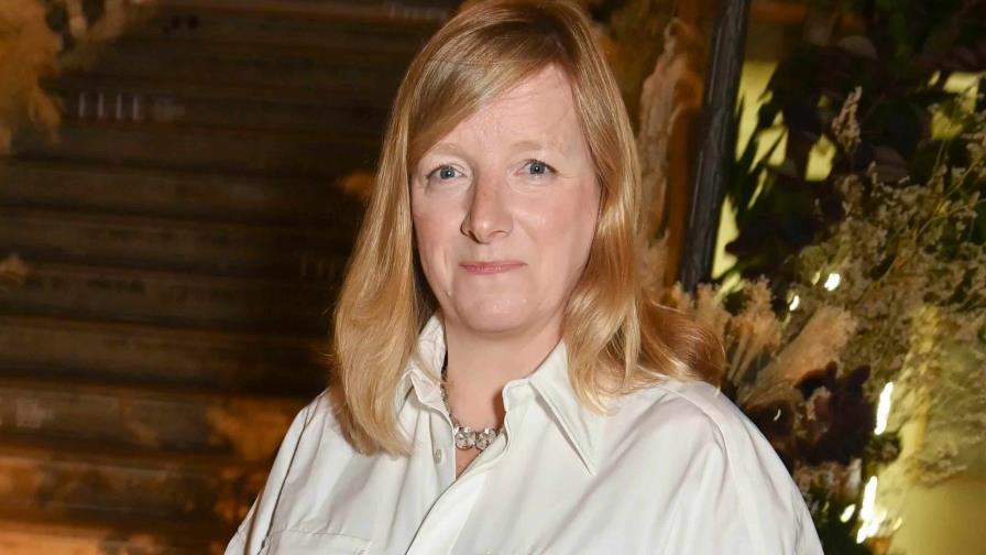 Givenchy nombra directora artística a Sarah Burton, antigua de Alexander McQueen Givenchy nombra directora artística a Sarah Burton, antigua de Alexander McQueen