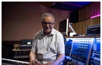 Propuesta musical innovadora con Manuel Tejada, Pavel Núñez su primer invitado