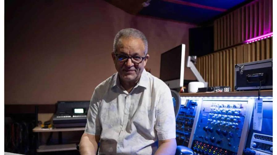 Propuesta musical innovadora con Manuel Tejada, Pavel Núñez su primer invitado