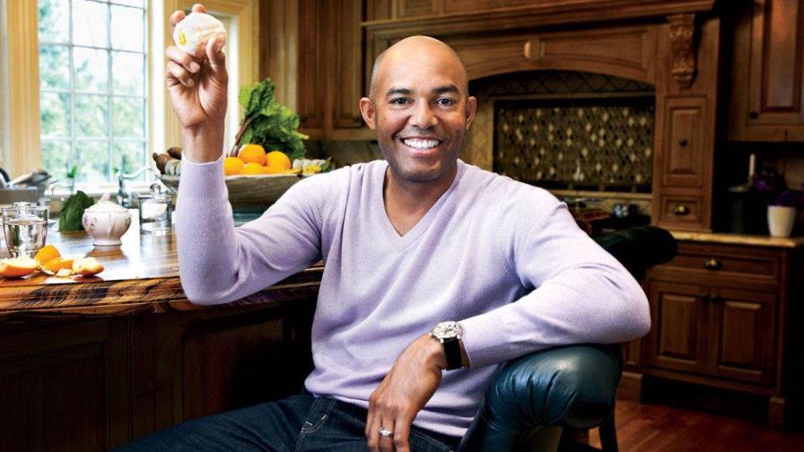 Mariano Rivera se confiesa enamorado de Samaná y contento de apoyar su sostenibilidad