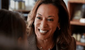 Kamala Harris viaja a Filadelfia la víspera del debate con Trump