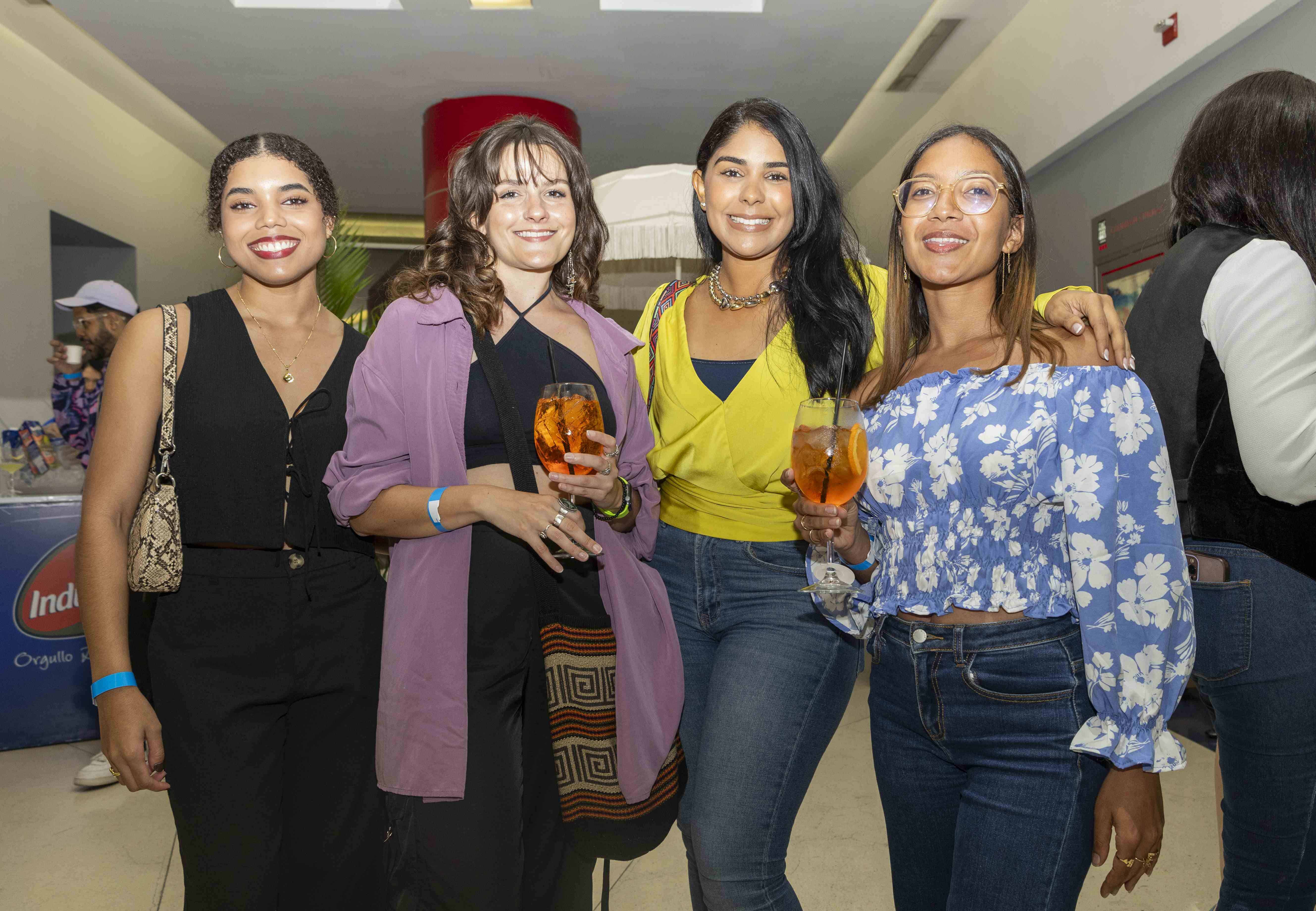 Lia Carrasco, Dani Fernández, Shailyn Sosa y Ana Marte.