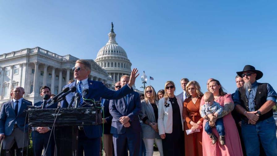 Congreso de EEUU concede su más alto honor a los 13 soldados muertos en el retiro de Afganistán