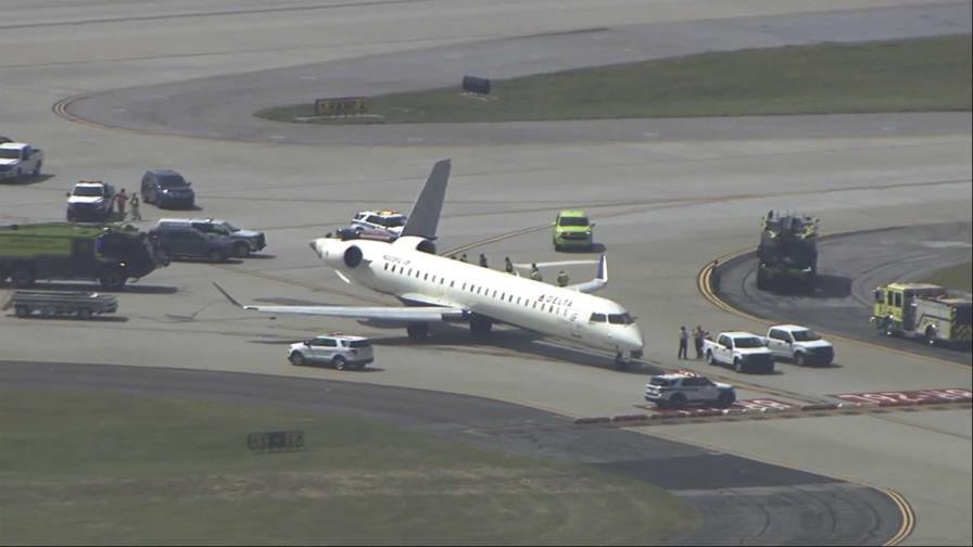 Chocan dos aviones de Delta Air Lines en pista del aeropuerto de Atlanta